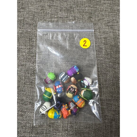 Marvel Superhero Characters 1 inch Tsum Tsum Mini Figures Lot of 16 - Picture 4 of 4